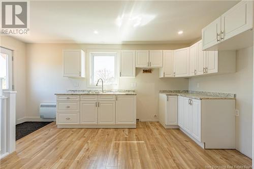 194 Route 305, Haut-Lamèque, NB - Indoor Photo Showing Kitchen