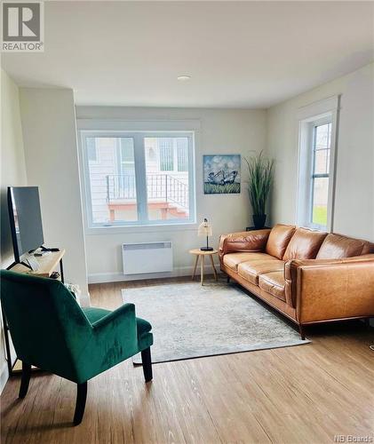 187 Boul. J. D.Gauthier, Shippagan, NB - Indoor Photo Showing Living Room