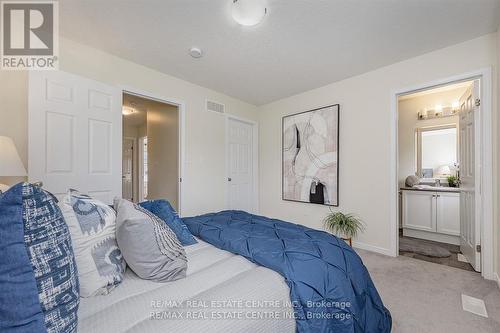 15 - 750 Lawrence Street, Cambridge, ON - Indoor Photo Showing Bedroom