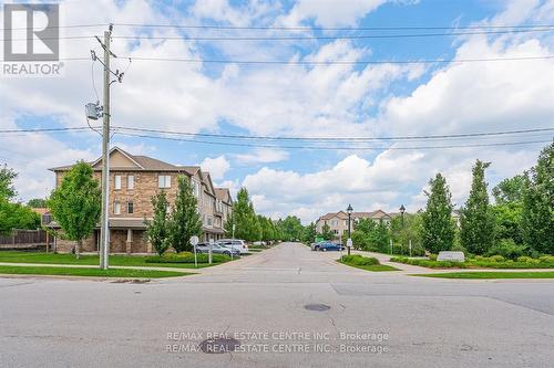 15 - 750 Lawrence Street, Cambridge, ON - Outdoor