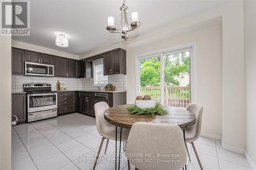 15 - 750 Lawrence Street, Cambridge, ON - Indoor Photo Showing Dining Room