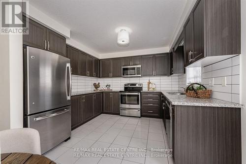 15 - 750 Lawrence Street, Cambridge, ON - Indoor Photo Showing Kitchen With Stainless Steel Kitchen With Upgraded Kitchen