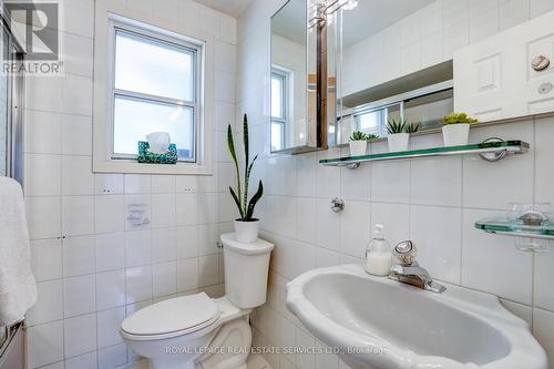 42A Linden Avenue, Toronto (Kennedy Park), ON - Indoor Photo Showing Bathroom