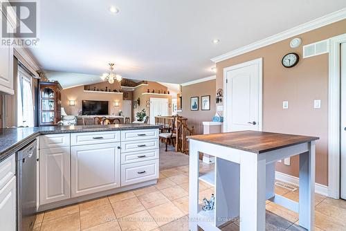 1621 County Road 46, Kawartha Lakes (Woodville), ON - Indoor Photo Showing Kitchen