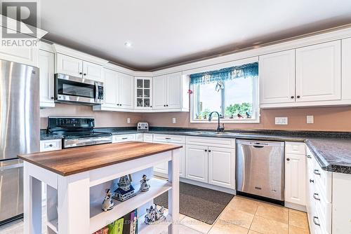 1621 County Road 46, Kawartha Lakes (Woodville), ON - Indoor Photo Showing Kitchen