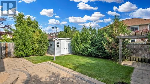 33 Irish Rose Drive, Markham (Berczy), ON - Outdoor