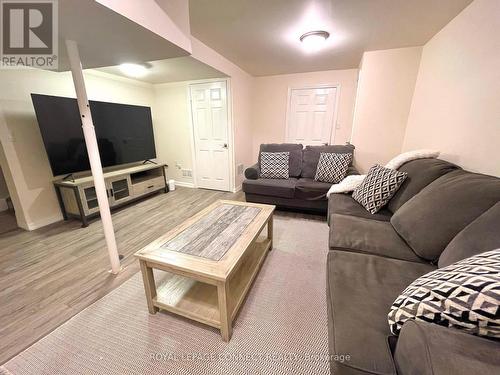 68 - 525 Meadows Boulevard, Mississauga (Rathwood), ON - Indoor Photo Showing Living Room