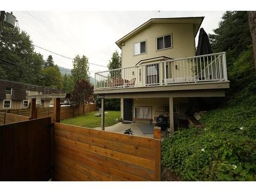 2102 Perrier Road, Nelson, BC - Outdoor With Deck Patio Veranda