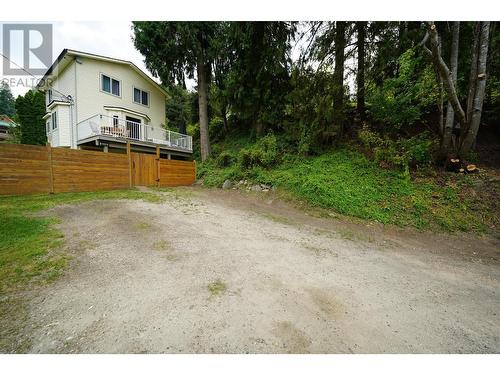 2102 Perrier Road, Nelson, BC - Outdoor With Deck Patio Veranda