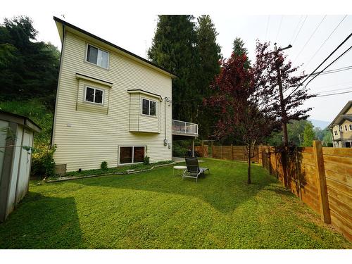 2102 Perrier Road, Nelson, BC - Outdoor