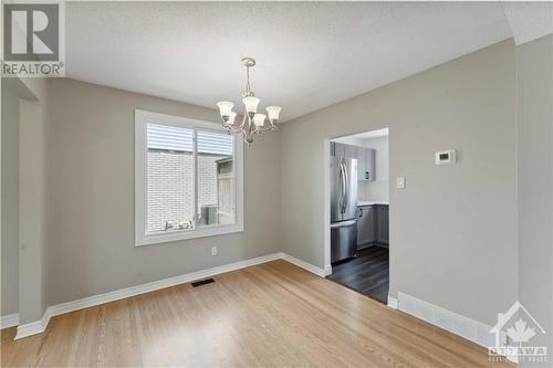 Dining room - 2123 Grafton Crescent, Ottawa, ON - Indoor Photo Showing Other Room