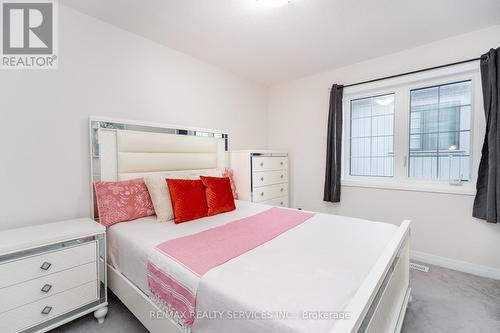 3 A - 115 South Creek Drive, Kitchener, ON - Indoor Photo Showing Bedroom