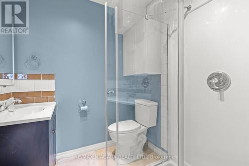 69 Wellington Street N, Thorold, ON - Indoor Photo Showing Bathroom