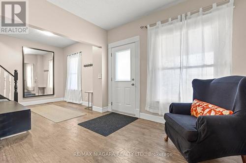 69 Wellington Street N, Thorold, ON - Indoor Photo Showing Other Room