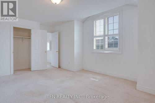 123 Kane Crescent, Aurora, ON - Indoor Photo Showing Other Room