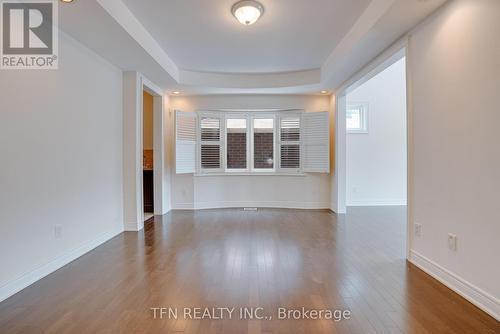 123 Kane Crescent, Aurora, ON - Indoor Photo Showing Other Room