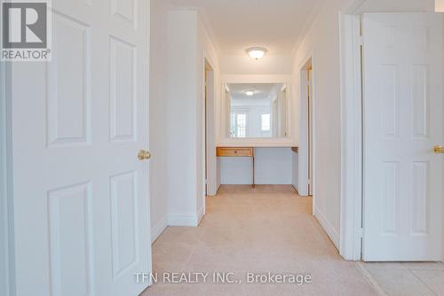 123 Kane Crescent, Aurora, ON - Indoor Photo Showing Other Room