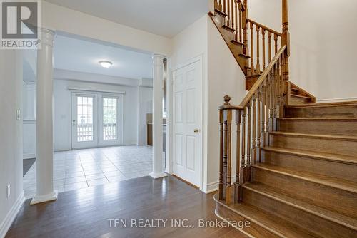 123 Kane Crescent, Aurora, ON - Indoor Photo Showing Other Room