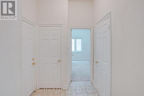 123 Kane Crescent, Aurora, ON - Indoor Photo Showing Other Room