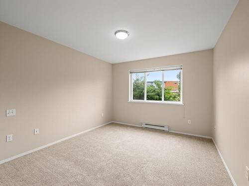 104-840 Braidwood Rd, Courtenay, BC - Indoor Photo Showing Other Room