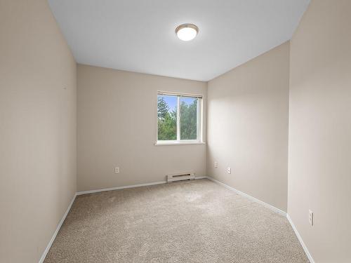 104-840 Braidwood Rd, Courtenay, BC - Indoor Photo Showing Other Room