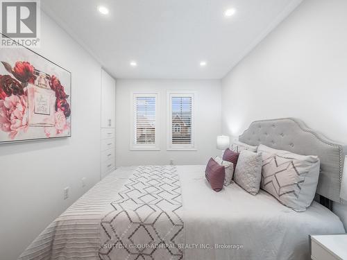 62 Landwood Avenue, Vaughan (Patterson), ON - Indoor Photo Showing Bedroom