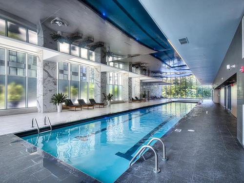 Piscine - 1113-2300 Rue Tupper, Montréal (Ville-Marie), QC -  Photo Showing Other Room With In Ground Pool