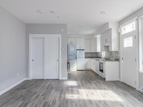 531 Kennedy St, Nanaimo, BC - Indoor Photo Showing Kitchen