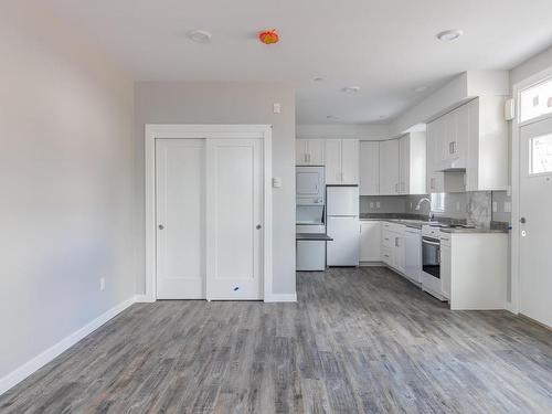 531 Kennedy St, Nanaimo, BC - Indoor Photo Showing Kitchen