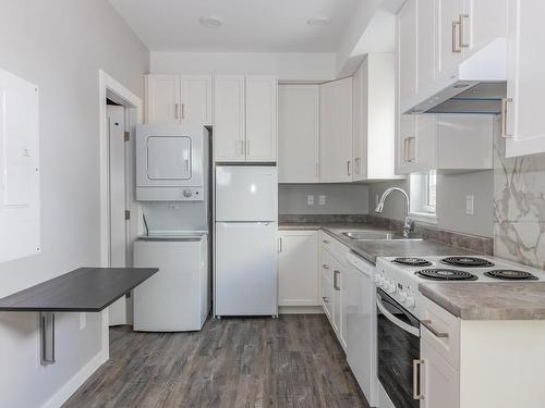 531 Kennedy St, Nanaimo, BC - Indoor Photo Showing Kitchen