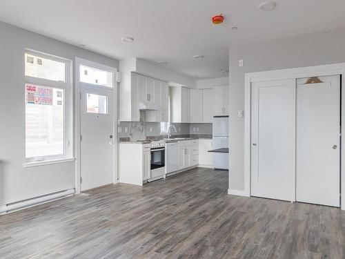 531 Kennedy St, Nanaimo, BC - Indoor Photo Showing Kitchen