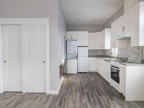 531 Kennedy St, Nanaimo, BC - Indoor Photo Showing Kitchen