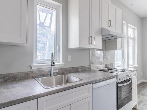 531 Kennedy St, Nanaimo, BC - Indoor Photo Showing Kitchen