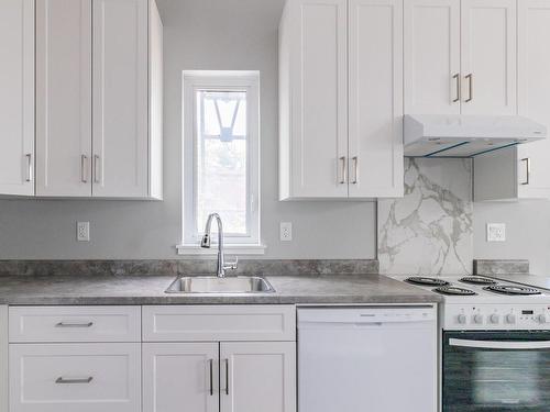 531 Kennedy St, Nanaimo, BC - Indoor Photo Showing Kitchen