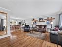 2465 Glenview Ave, Kamloops, BC  - Indoor Photo Showing Living Room 