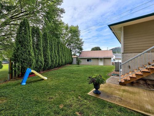 211 Blueberry Place, Kamloops, BC - Outdoor With Deck Patio Veranda