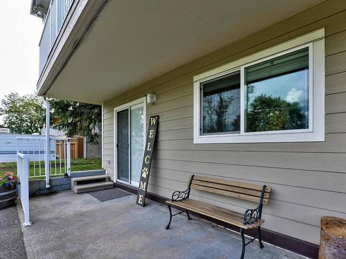 211 Blueberry Place, Kamloops, BC - Outdoor With Deck Patio Veranda With Exterior