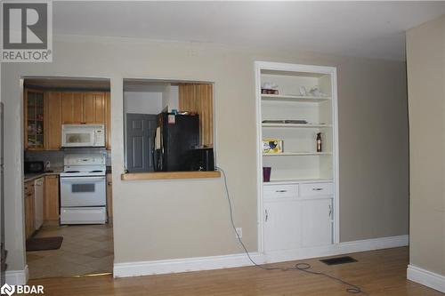 77 Lewis Street, Belleville, ON - Indoor Photo Showing Kitchen