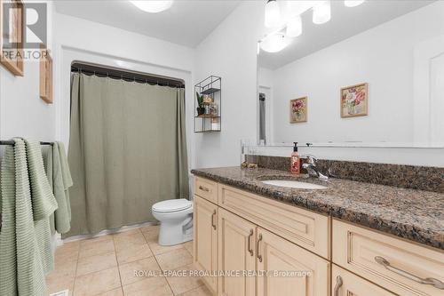 16 Oak Ridge Drive, Quinte West, ON - Indoor Photo Showing Bathroom