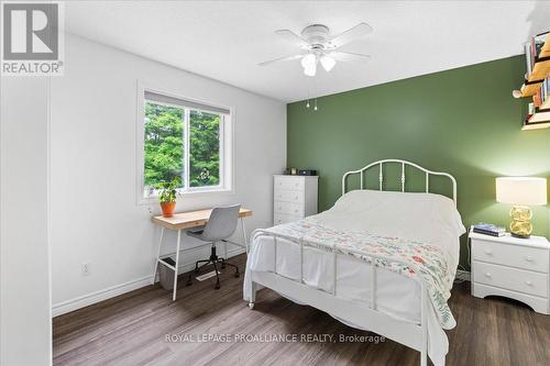 16 Oak Ridge Drive, Quinte West, ON - Indoor Photo Showing Bedroom