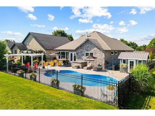 37 Grayview Dr, Grey Highlands, ON - Outdoor With In Ground Pool With Deck Patio Veranda