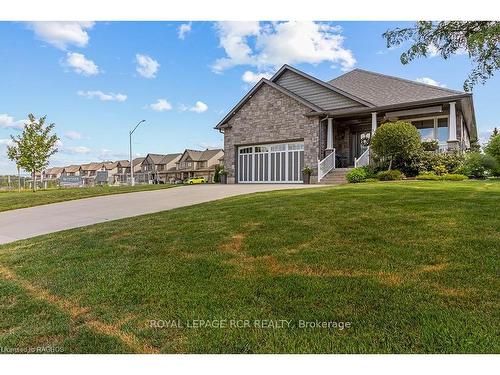 37 Grayview Dr, Grey Highlands, ON - Outdoor With Facade