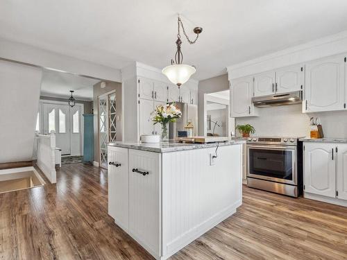 Cuisine - 13 Rue De Sagard, Gatineau (Gatineau), QC - Indoor Photo Showing Kitchen With Upgraded Kitchen