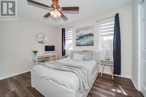 60 Monique Crescent, Barrie (East Bayfield), ON - Indoor Photo Showing Bedroom