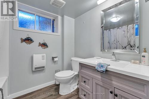 12 Mccabe Street, Greater Napanee, ON - Indoor Photo Showing Bathroom