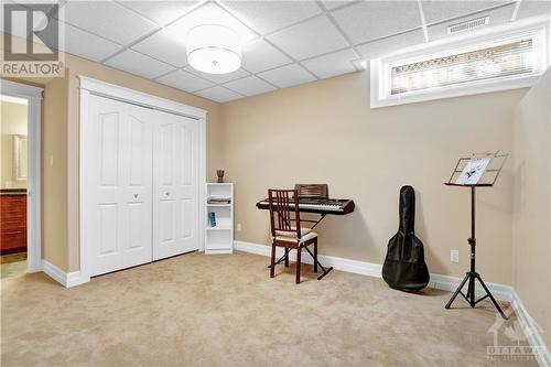 Sound-proofed bedroom with en-suite - 31 Forillon Crescent, Ottawa, ON - Indoor