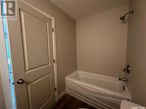 160 Sunset Drive S, Yorkton, SK - Indoor Photo Showing Bathroom