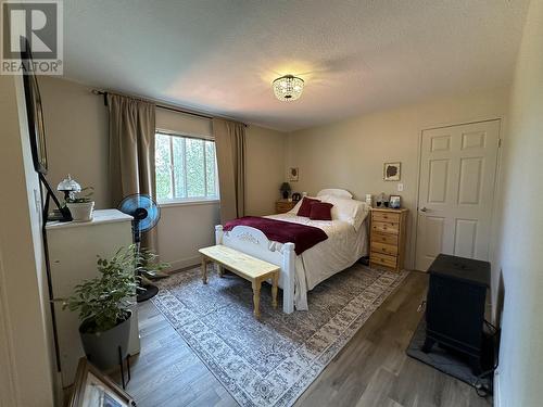 9789 255 Road, Fort St. John, BC - Indoor Photo Showing Bedroom