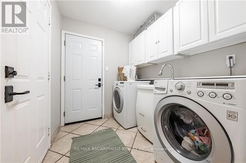 680 Rexford Drive, Hamilton (Randall), ON - Indoor Photo Showing Laundry Room