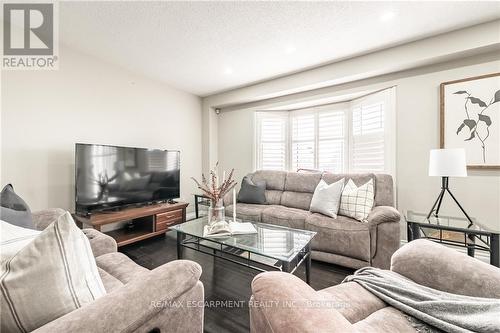 680 Rexford Drive, Hamilton (Randall), ON - Indoor Photo Showing Living Room